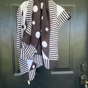 Collection Eighteen Scarf